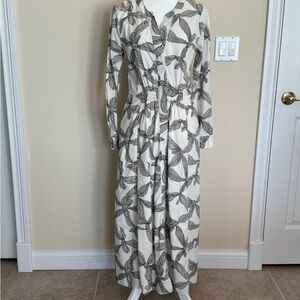 Elegant Black and Beige pattern on Cream Background Midi Dress